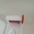 20230813_170846.jpg Toothpaste roller