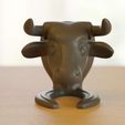 bull_head_stand_02.jpg bull head statue on stand