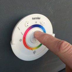 2014-12-31_13.05.48_1.jpg Бесплатный STL файл Philips LivingColor/Hue Remote Holder・Дизайн 3D-принтера для скачивания