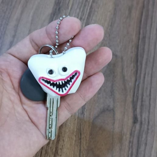 WhatsApp-Image-2022-08-08-at-20.34.26-1.jpeg Huggy Wuggy Key Chain