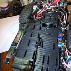 IMG_20220907_153428392.jpg STL-Datei RC crawler, scale trx4,trx-4,zubehör , "Batteriefach Trx-4 Defender Tieflader".・Modell für 3D-Drucker zum Herunterladen
