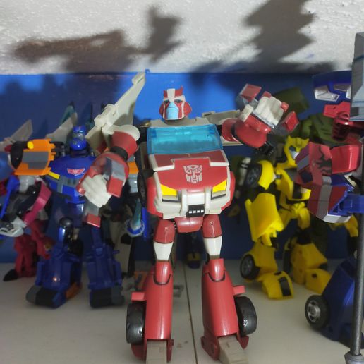 IMG20220511214211.jpg Transformers Animated Ratchet Magnets