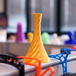 vase.jpg Fichier 3D gratuit Vase informatique・Modèle pour imprimante 3D à télécharger, dirsh