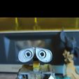Wall-E Statuette