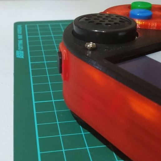 IMG_20190311_232859.jpg Waveshare GameHat Case with Grip Pads