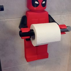 IMG_20230927_095124.jpg GiantFig Deadpool Toilet Paper Holder Giant Minifig