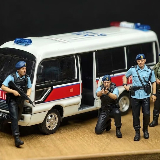 HK ptu Police Tactical Unit 1/64