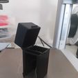 IMG-20250710-WA0005.jpg BMW E39 Couvercle de borne positive du moteur