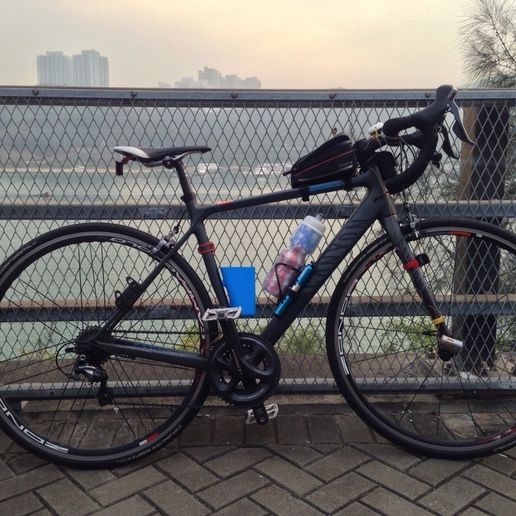 IMG_8916.JPG Tire Storage for road bike