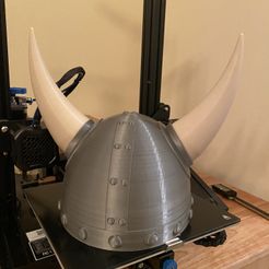 Assmbled_Helmet_2.jpg Descargar archivo Casco vikingo con cuernos • Modelo para la impresora 3D, AC3D-Printables