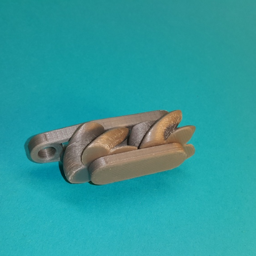 Mini keychain gears paradoxical