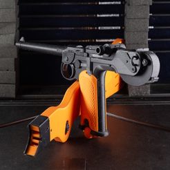 Borchardt C 93 : A prateleira do arsenal