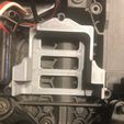 024d0f45-f866-4499-bbdf-aa7d0e9c6ef1.jpg Traxxas Maxx standard size servo holder