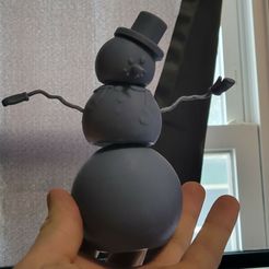 20221129_151757.jpg Archivo STL "tambalea" el muñeco de nieve articulado・Idea de impresión 3D para descargar