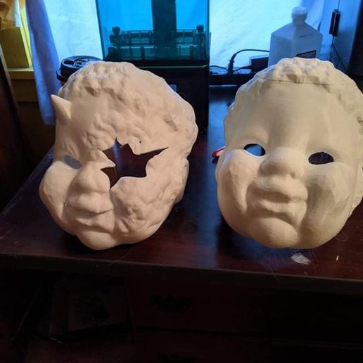 Cracked Cupid Mask 3D model