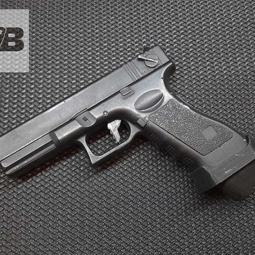 Motorplate magwell for Airsoft Glock 18c, CM030