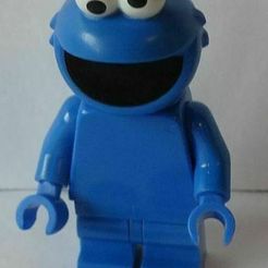 kruemel.JPG a nice  Cookie Monster, Toilet paper holder