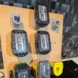 PXL_20260101_110433749.jpg Зарядное устройство Ryobi - настенное крепление