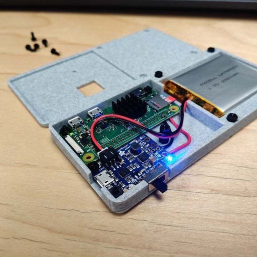 Free STL file Flat Portable Raspberry Pi Zero Enclosure・Model to ...