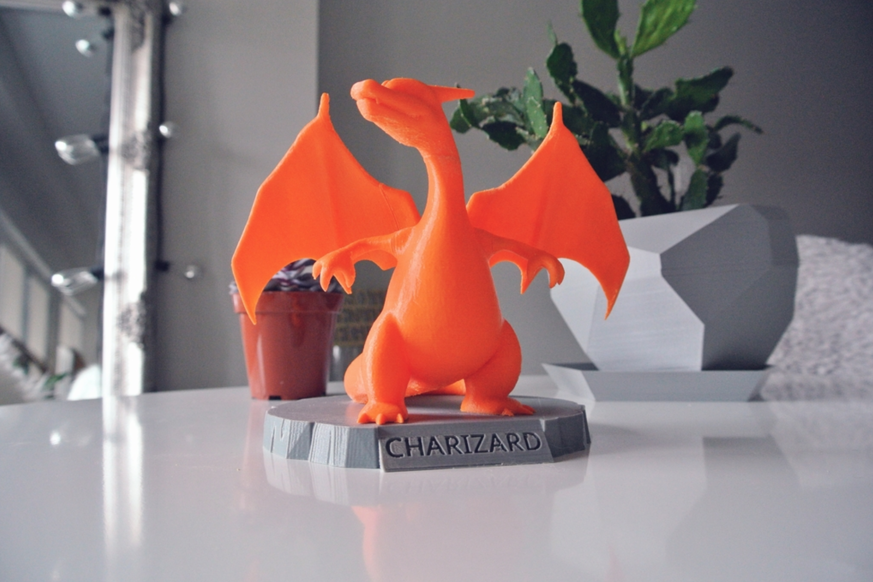 3D printing 3D model Pokemon STL file Charizard Statue_with_Stand7.png STL-Datei Charizard Statue mit Ständer kostenlos herunterladen • 3D-druckbares Design, R3DPrinting