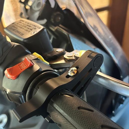 CRUISE CONTROL MOTORCYCLE+ CONTROL CRUCERO MOTO + THROTTLE LOCK + TRABA DE ACELERADOR