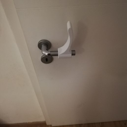 IMG_20200321_011951.jpg Ouvre-porte coudé Covid-19