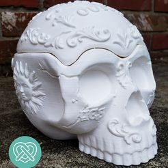Skull1.jpg STL file Ouija Skull Bowl & Lid. Halloween candy dish, decoration・3D printing design to download, PretzelPrints
