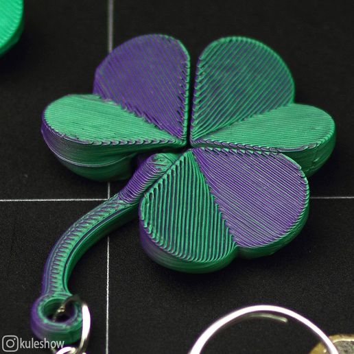 IMG_8482223.jpg Flexible Shamrock Keychain ☘️