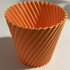 IMG_2461.jpg Spiral Vase