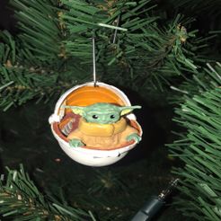 IMG-20191221-WA0003.jpg Free STL file Baby Yoda (A.K.A. "The Child") Christmas Ornament (split for printing)・3D printing idea to download, massassiorder