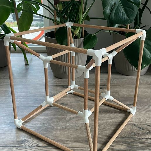 IMG_3951.jpg HYPERCUBE (TESSERACT) DIY