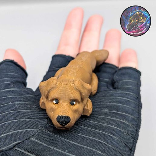 403641154_299215903105549_1186235140651862352_n.jpg Baby Dog and Cat Flexi Keychains (Set of 8.)