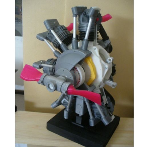 Assy-02.jpg Radial Engine, 7-Cylinders, Cutaway