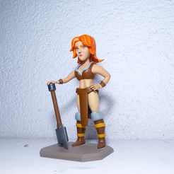 L1070975.JPG STL file Figure of Valkyrie in Clash Royale・3D printer design to download