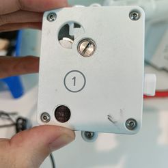 1c7d38e4-34d9-4719-85fc-bdbbf8ea6f21.jpg Entretoise pour le chargeur Ultimaker 3