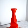 DSC09542-r.jpg Ambitious vase #3