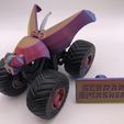 IMG_4749.jpg MONSTER TRUCK „SCARAB SMASHER” (PRINT-IN-PLACE MOVABLE SUSPENSION, SHELL & WINGS)