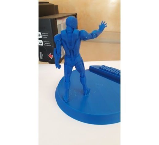 6dcb47f3bba37c8626f41baff84f2003_preview_featured.jpeg Iron man Support de téléphone