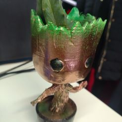 DSC_1252.jpg Fichier STL baby groot pot de fleur・Plan pour impression 3D à télécharger