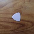 1.jpg Aiguille de guitare triangulaire 0.6mm