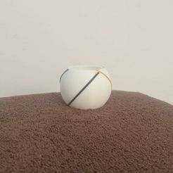 Florero-redondo-1.jpeg Archivo STL gratis Maceta de filamentos・Diseño de impresión 3D para descargar