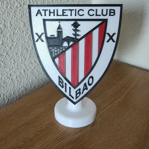 STL file Athletic Bilbao shield with support 🛡️ ・Design to download and