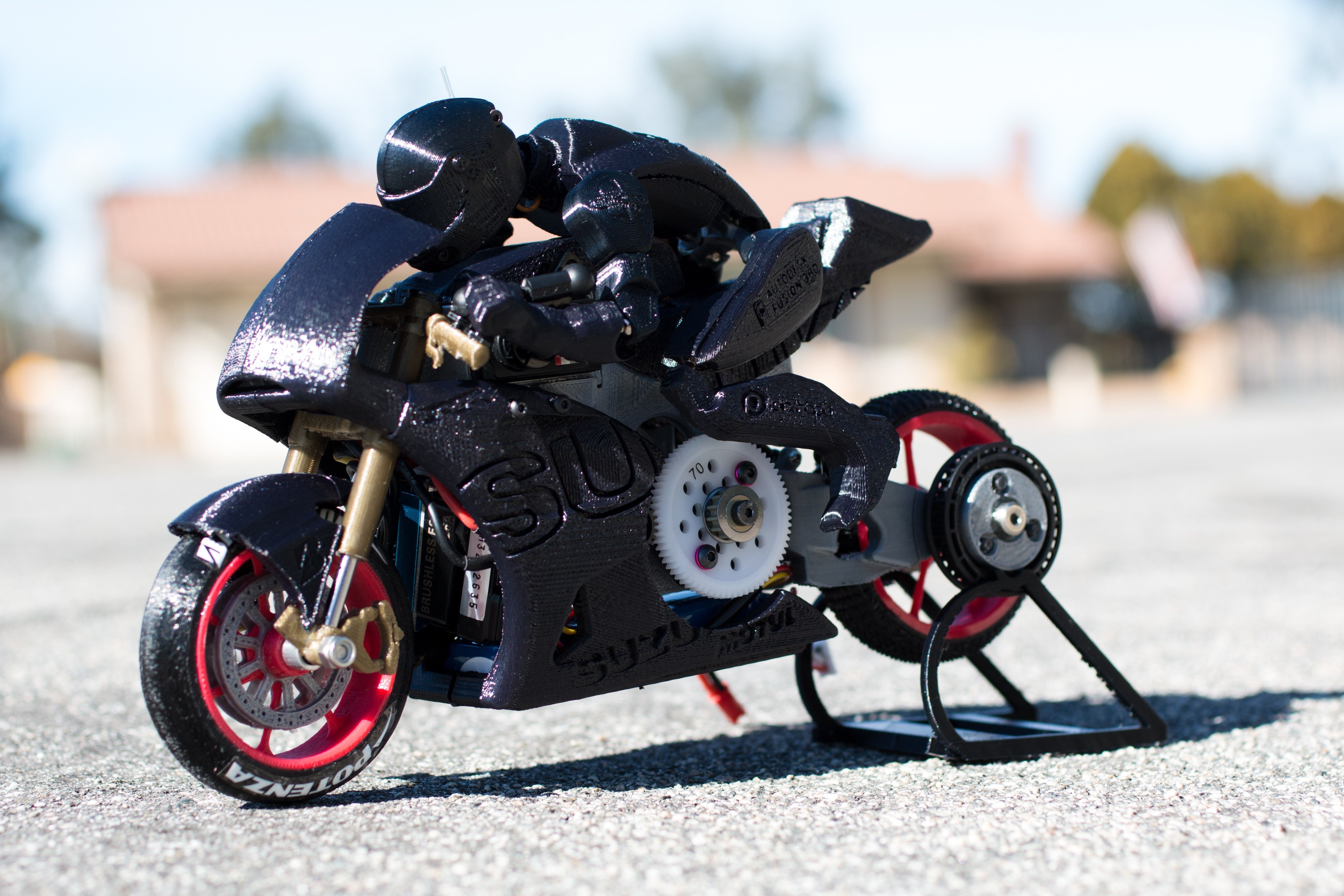 _MG_7195.jpg Archivo STL gratis 2016 Suzuki GSX-RR MotoGP RC Motocicleta・Diseño de impresión 3D para descargar, brett