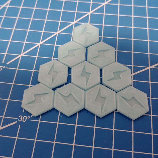20190124_220428.jpg Juego KeyForge