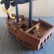 Pirates-5.jpg PIRATE BOT-SHIP --> NO Supports / Easy assembly