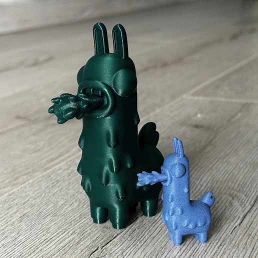 IMG_3987-W.jpeg Le lama cracheur stupide