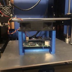 IMG_0693.jpg Free 3D file Raspberry pi 3 b+ 92mm fan stand・3D print object to download