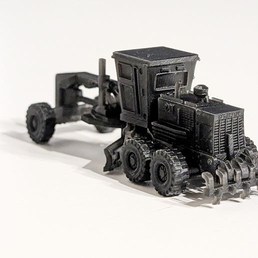 PXL_20251031_164258718.jpg Motor-Grader RoZ