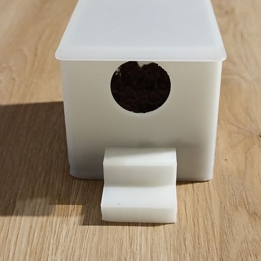 IMG_20251006_182040.jpg Feuchtes Versteck für Geckos