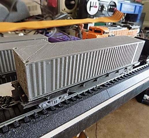 DSCN0115.JPG Ho train 40ft flat car